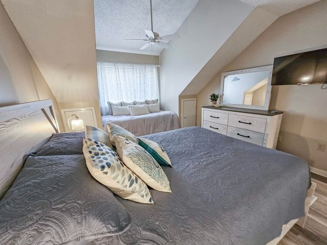 204 Baslow Ct Apt 20H, Myrtle Beach, SC 29572