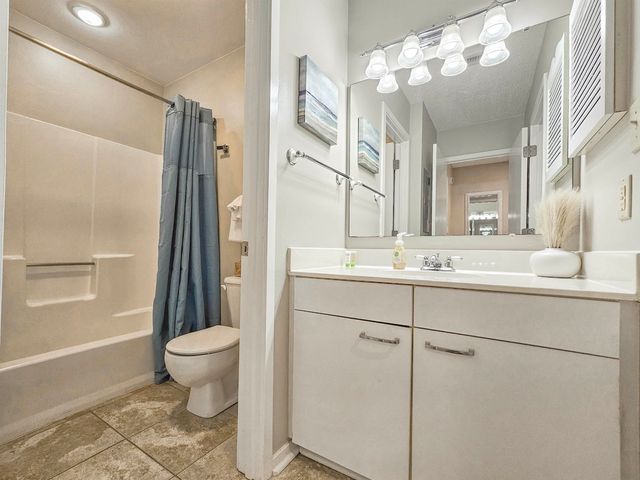 204 Baslow Ct Apt 20H, Myrtle Beach, SC 29572