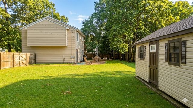 200 Bend Street, Warwick, RI 02889