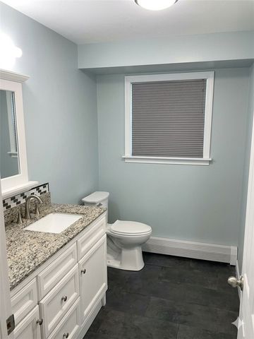 200 Bend Street, Warwick, RI 02889
