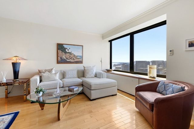65 E India Row 26G, Boston, MA 02110