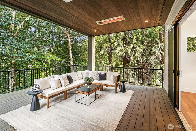 10620 NE 28th Place, Bellevue, WA 98004