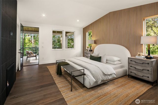 10620 NE 28th Place, Bellevue, WA 98004