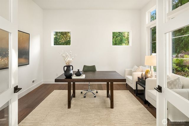 10620 NE 28th Place, Bellevue, WA 98004