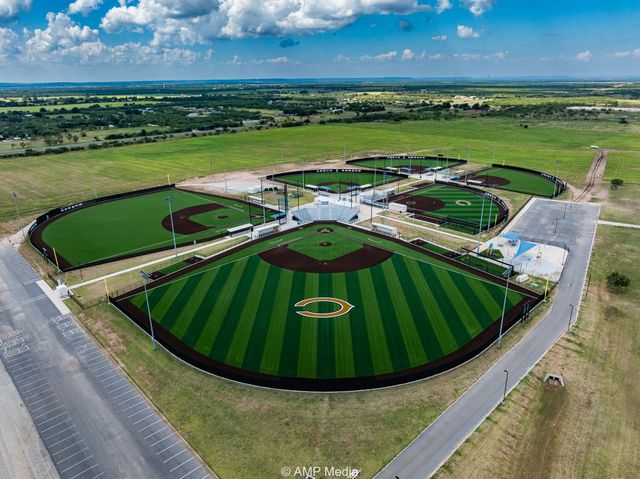 208 Pecan Street, Clyde, TX 79510