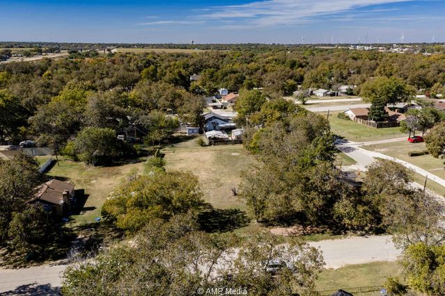 208 Pecan Street, Clyde, TX 79510