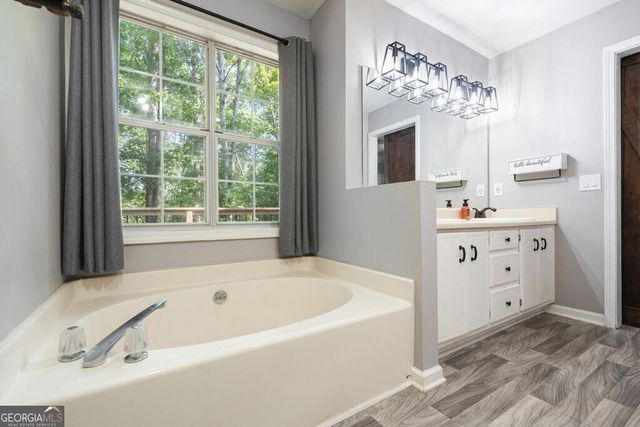 1372 Towne Harbor Trail, Woodstock, GA 30189