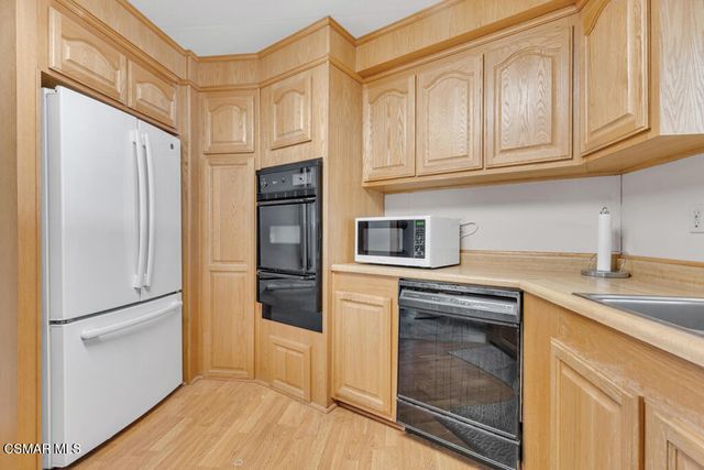 2779 Thunderbird Drive 80, Thousand Oaks, CA 91362