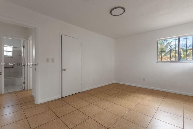 1301 NE 153rd St, North Miami Beach, FL 33162