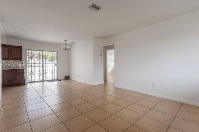 1301 NE 153rd St, North Miami Beach, FL 33162