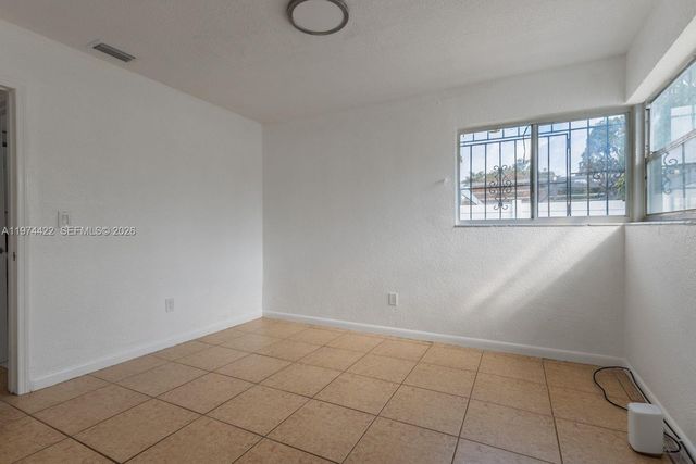 1301 NE 153rd St, North Miami Beach, FL 33162