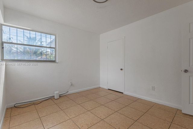 1301 NE 153rd St, North Miami Beach, FL 33162