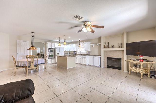 7405 Blue Sage Court, Las Vegas, NV 89129