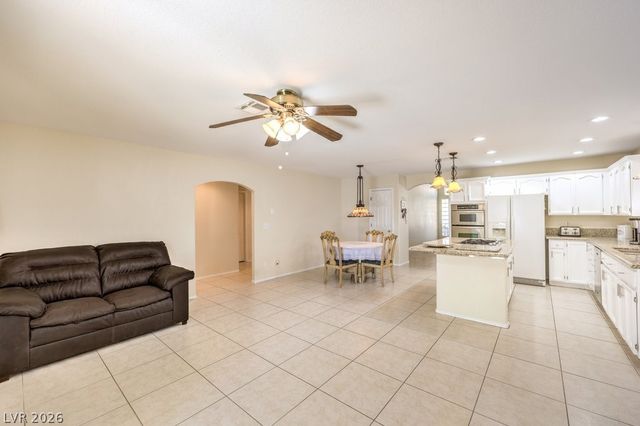 7405 Blue Sage Court, Las Vegas, NV 89129