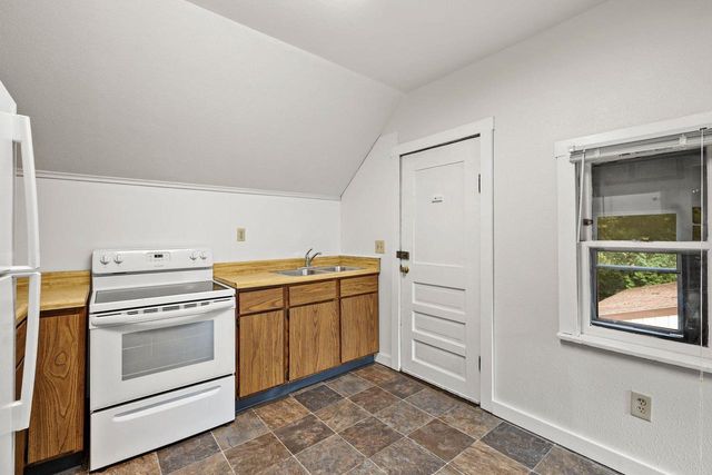 2810 Milwaukee Street, Madison, WI 53704