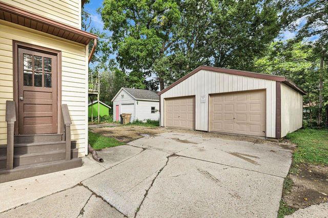 2810 Milwaukee Street, Madison, WI 53704
