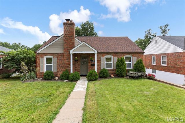7258 Mackenzie Road, Affton, MO 63123
