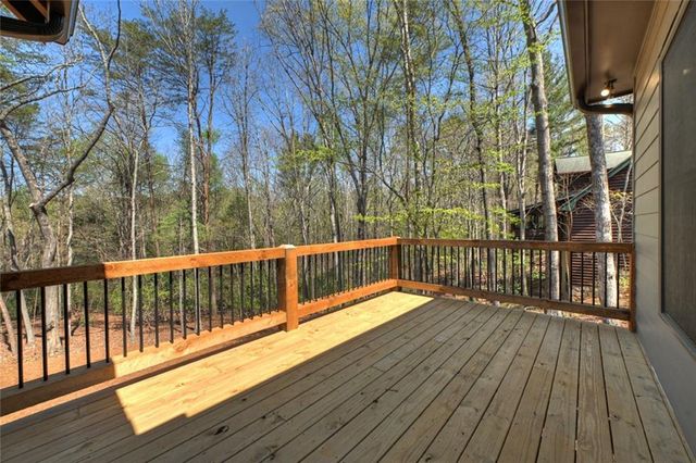 375 Seneca Drive, Ellijay, GA 30540