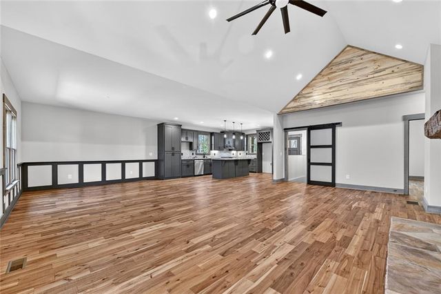 375 Seneca Drive, Ellijay, GA 30540