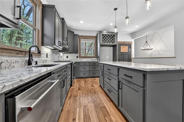 375 Seneca Drive, Ellijay, GA 30540