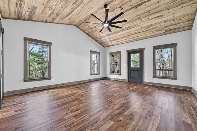 375 Seneca Drive, Ellijay, GA 30540