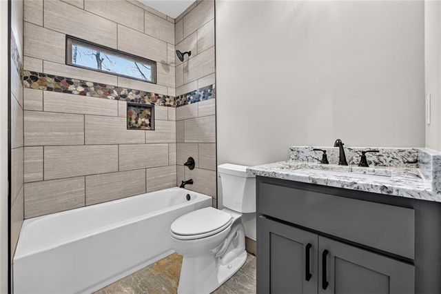 375 Seneca Drive, Ellijay, GA 30540