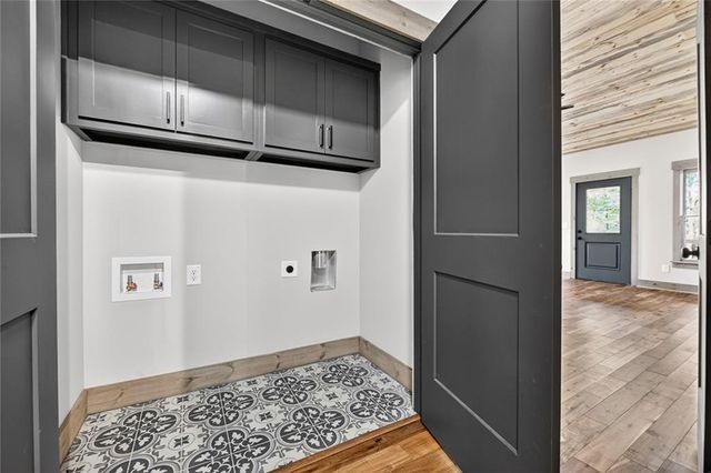 375 Seneca Drive, Ellijay, GA 30540