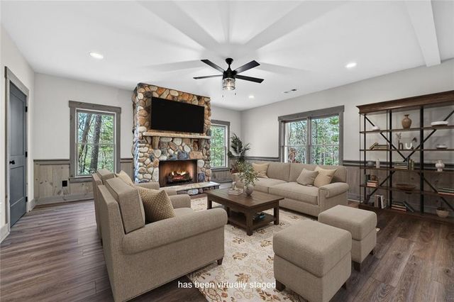 375 Seneca Drive, Ellijay, GA 30540