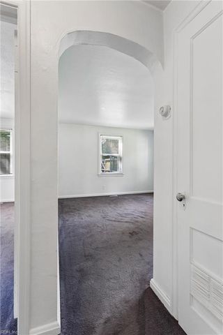 5928 Andrew PL, Newport News, VA 23605