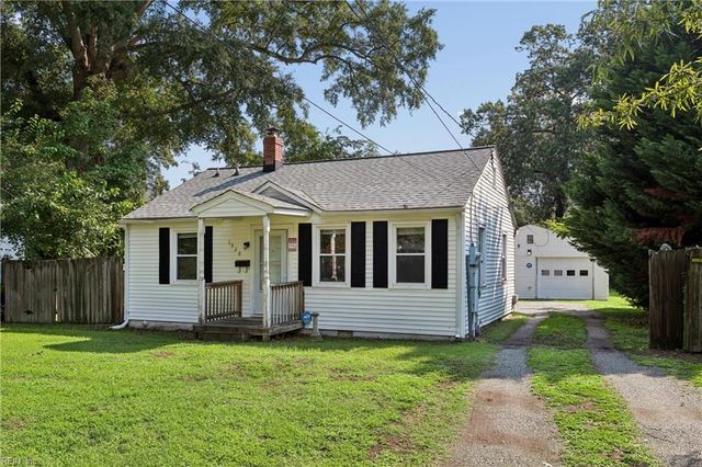 5928 Andrew PL, Newport News, VA 23605