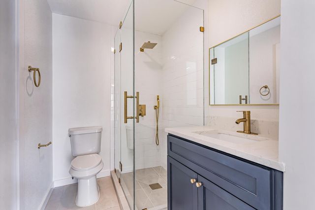 3913 Ball, Galveston, TX 77550