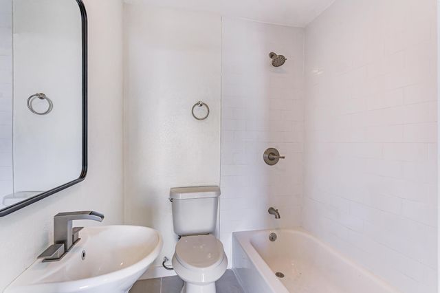 3913 Ball, Galveston, TX 77550