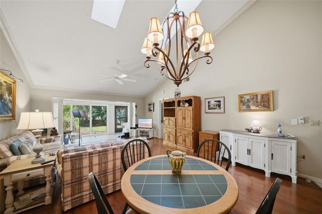 3266 SANDLEHEATH 51, Sarasota, FL 34235