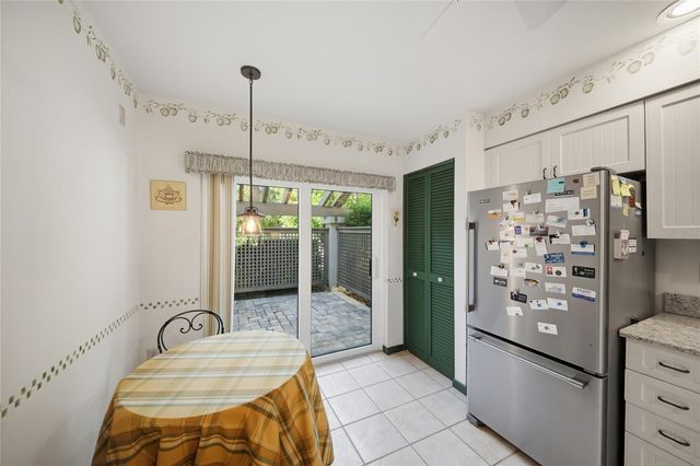 3266 SANDLEHEATH 51, Sarasota, FL 34235