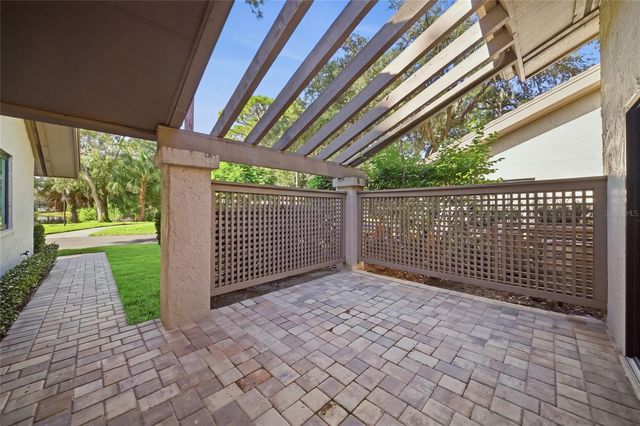 3266 SANDLEHEATH 51, Sarasota, FL 34235