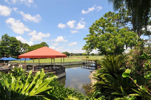 3266 SANDLEHEATH 51, Sarasota, FL 34235