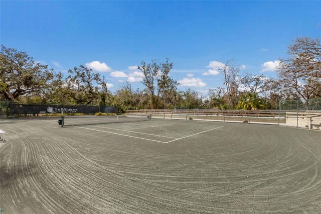 3266 SANDLEHEATH 51, Sarasota, FL 34235