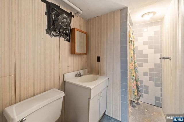 204 Herman Street, Hackensack, NJ 07601