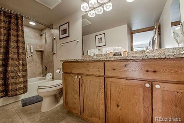 317 W La Bonte Street 107, Dillon, CO 80435