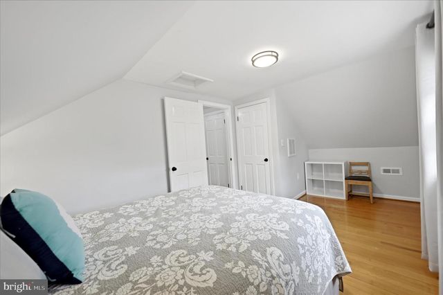 410 E HUNTER ST, Charles Town, WV 25414