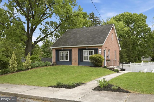 410 E HUNTER ST, Charles Town, WV 25414