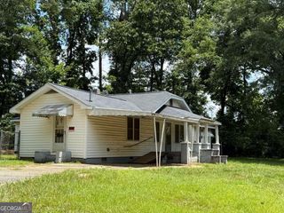 2443 Old Cornelia Highway, Gainesville, GA 30507