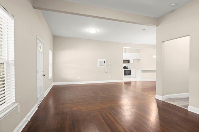 4902 Mckinney, Houston, TX 77023