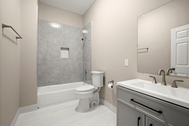 4902 Mckinney, Houston, TX 77023