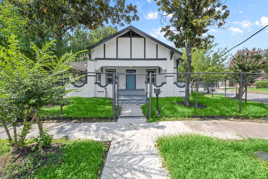 4902 Mckinney, Houston, TX 77023