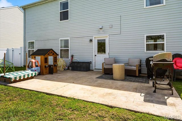 208 RIVER LAUREL Drive, Belleville, IL 62220