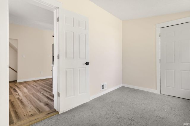 1222 W Franklin Street, Elkhart, IN 46516