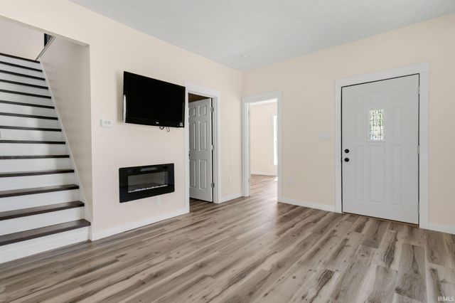 1222 W Franklin Street, Elkhart, IN 46516