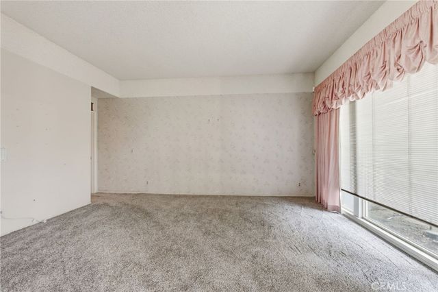 12021 Honey Hill, Grand Terrace, CA 92313