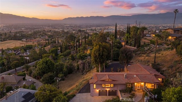 12021 Honey Hill, Grand Terrace, CA 92313